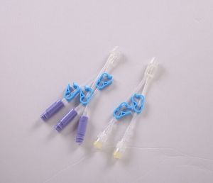 带管路输液接头